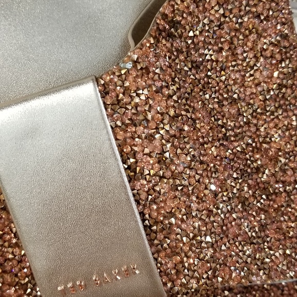 🍒NWT🍒 TED BAKER OVERSIZED BOW CLUTCH - Picture 6 of 7